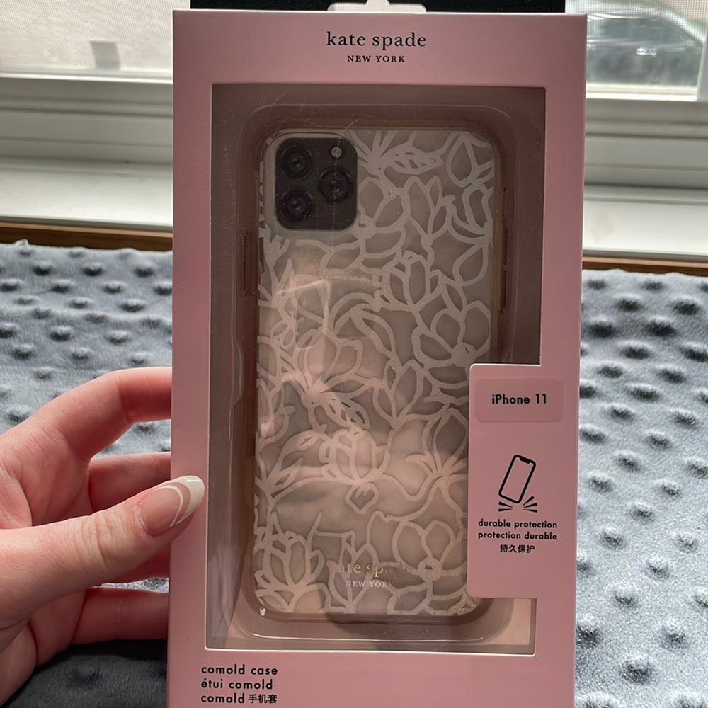 Kate Spade ♠️ New York iPhone 11 Case